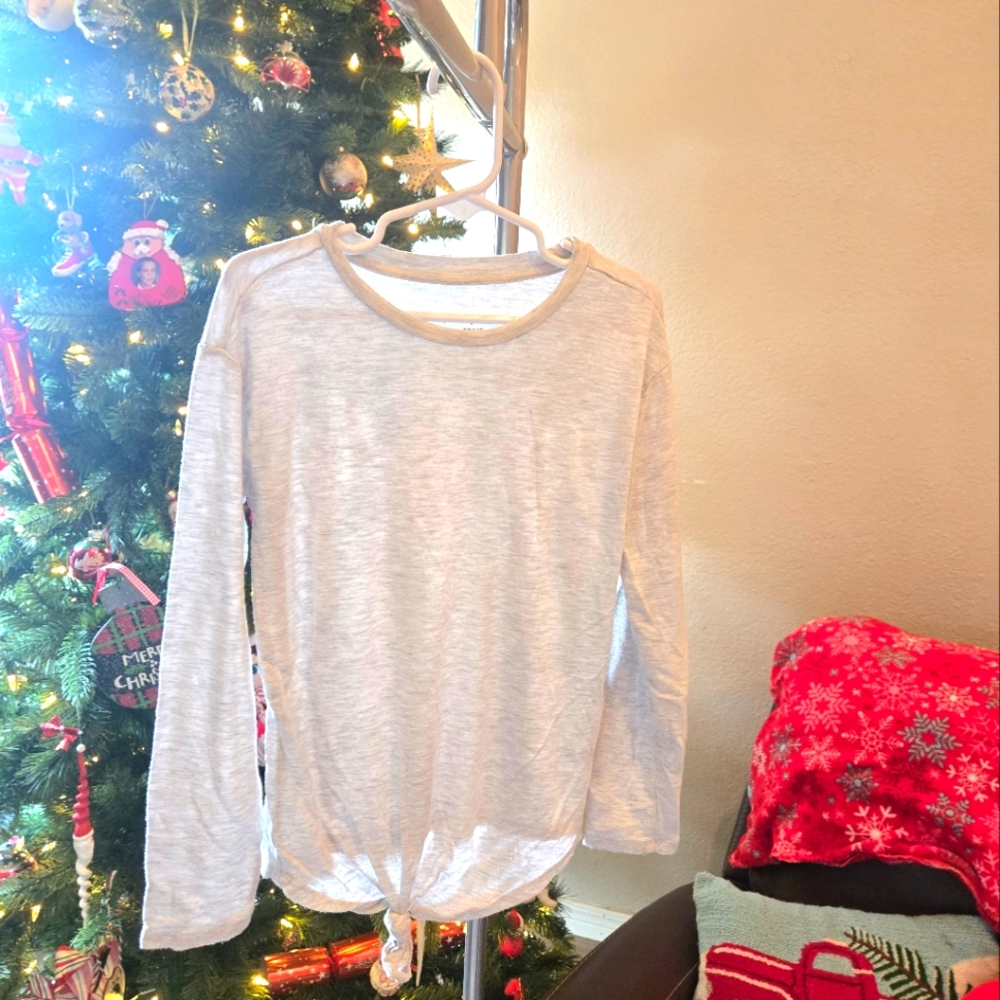 🖤5/$25🐝 Girls Small (6/7)Tie Front Gray Basic Long Sleeve Tee Rumo Ryder EUC